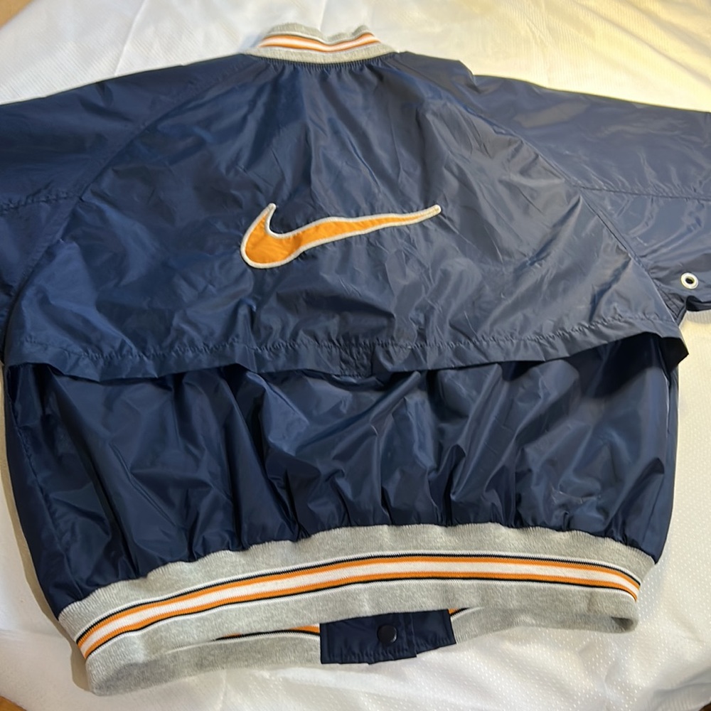 Vintage 90’s Nike Windbreaker Youth Size L 12-14 Back Swoosh Snap Up Varcity